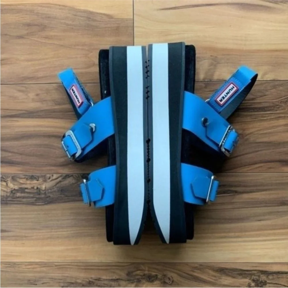Hunter wedge two straps platform sandals 10